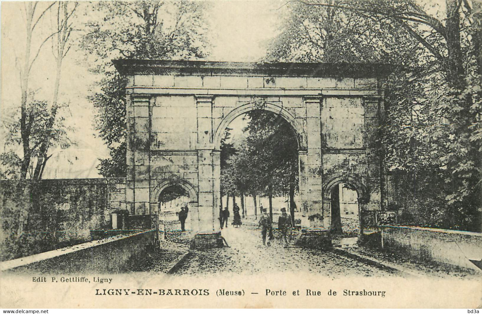  55  LIGNY EN BARROIS  PORTE ET RUE DE STRASBOURG - Ligny En Barrois