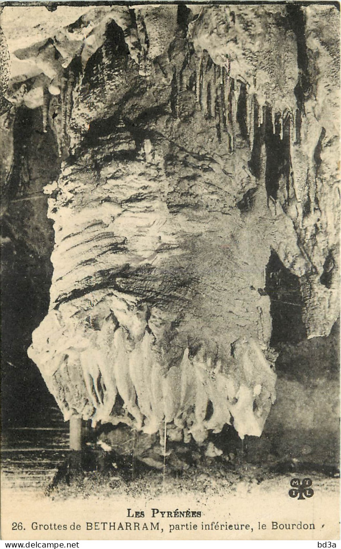  64   GROTTES DE BETHARRAM  PARTIE INFERIEURE LE BOURDON - Lestelle-Bétharram