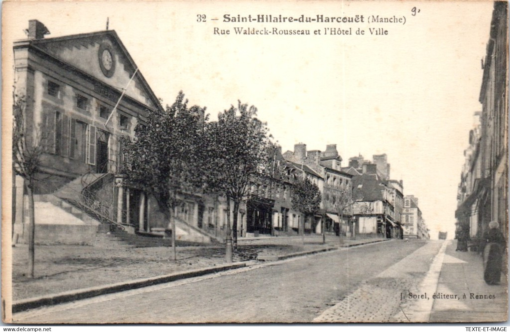 50 SAINT HILAIRE DU HARCOUET - Rue Waldeck Rousseau. - Saint Hilaire Du Harcouet