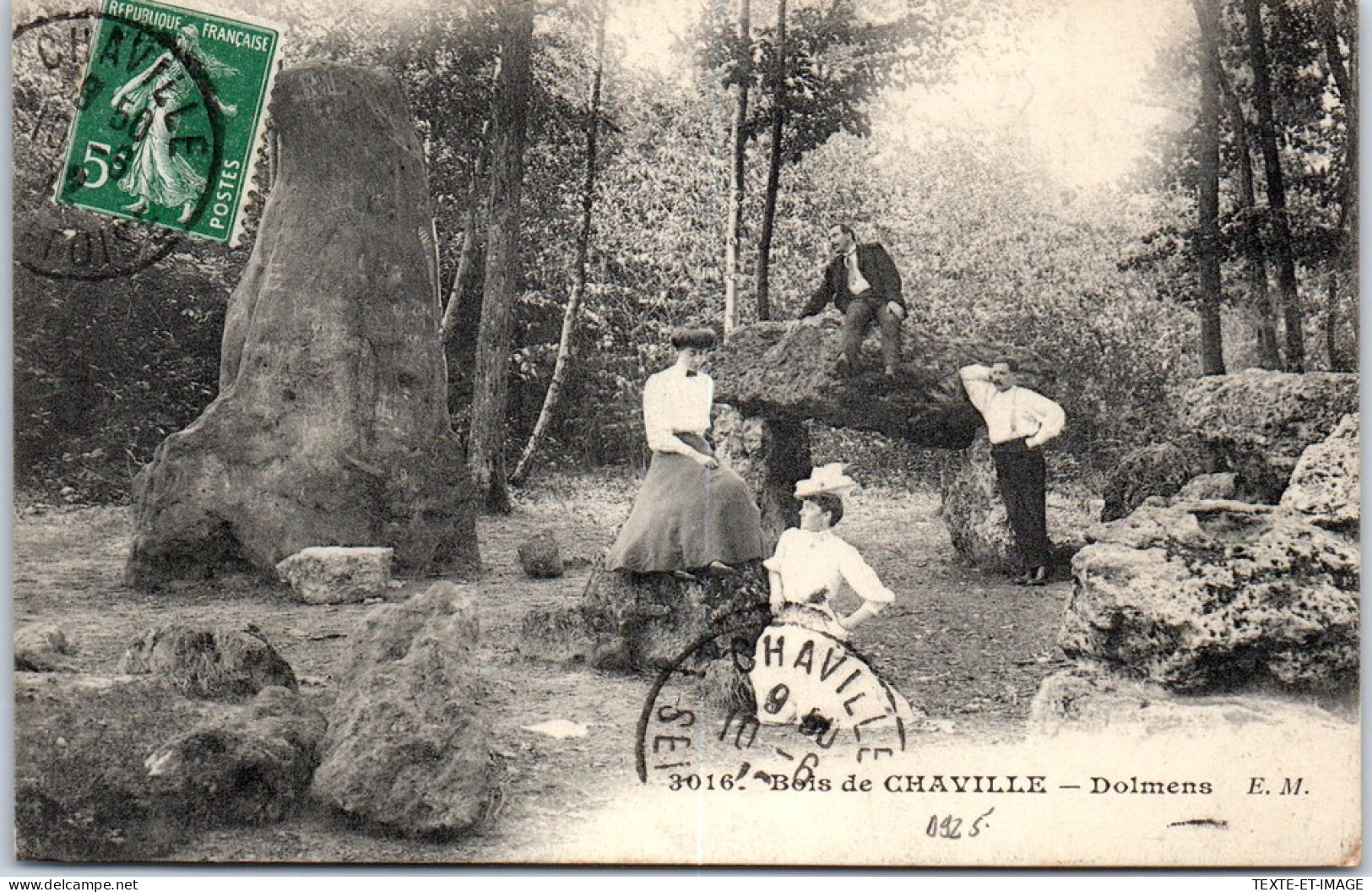 92 CHAVILLE - Le Dolmens  - Chaville