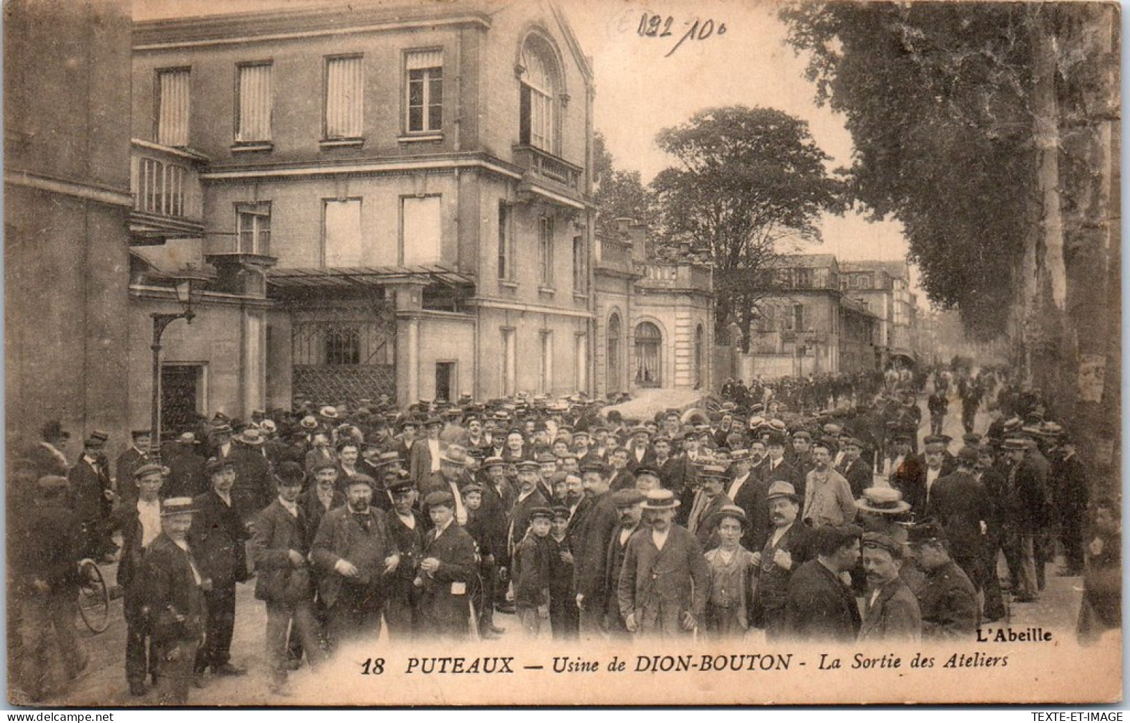 92 PUTEAUX - Usine De Dion Bouton, La Sortie Des Ateliers. - Puteaux