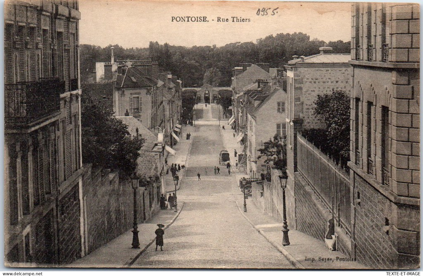 95 PONTOISE - Perspective Sur La Rue Thiers. - Pontoise