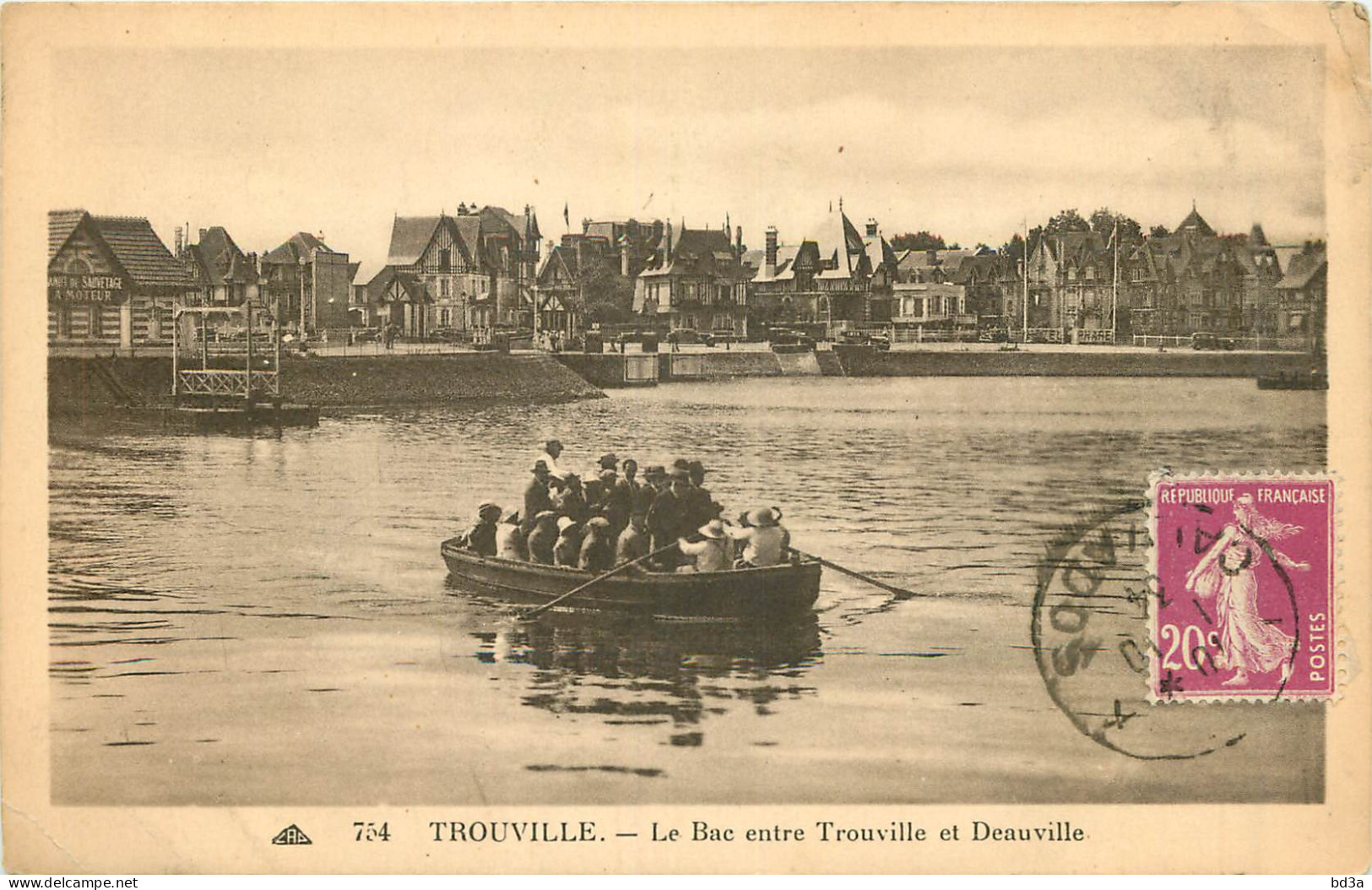 14 - TROUVILLE -  LE BAC ENTRE  TROUVILLE ET DEAUVILLE - Trouville