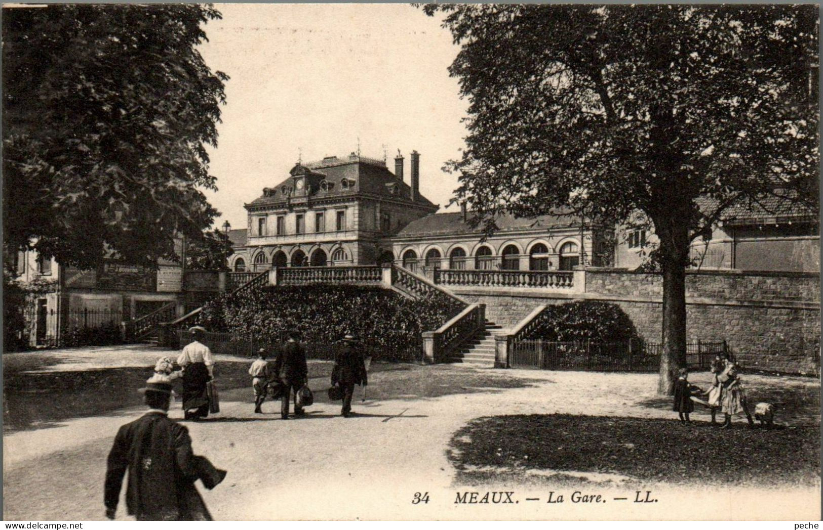 N°1761 W -cpa Meaux -la Gare- - Stations Without Trains