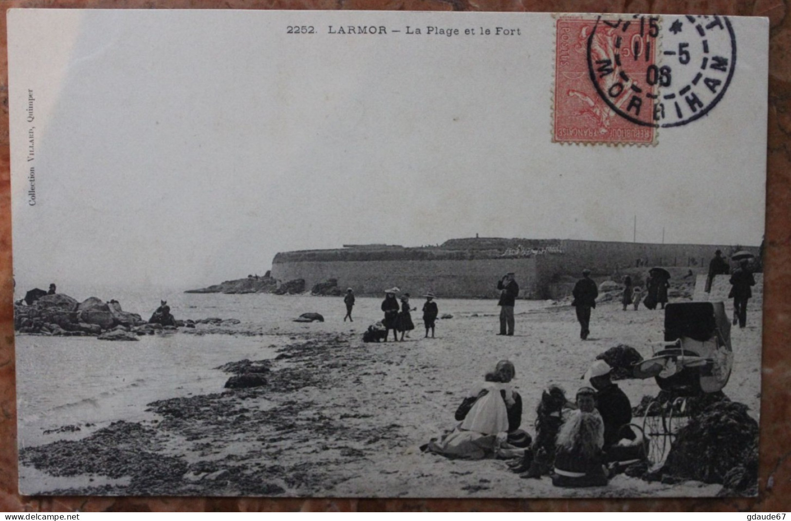 LARMOR (56) - LA PLAGE ET LE FORT - Larmor-Plage