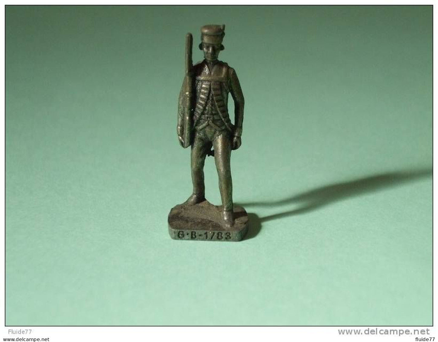 @ BRITANNIQUES De 1770 - Officier Commissionnaire  GB  1783 @ - Metal Figurines