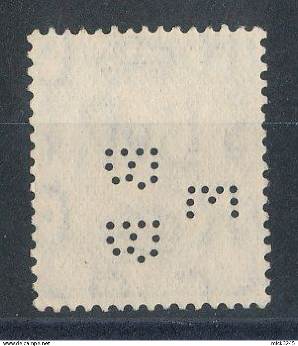 GB N°143 Perforé  B B E - Gezähnt (perforiert)