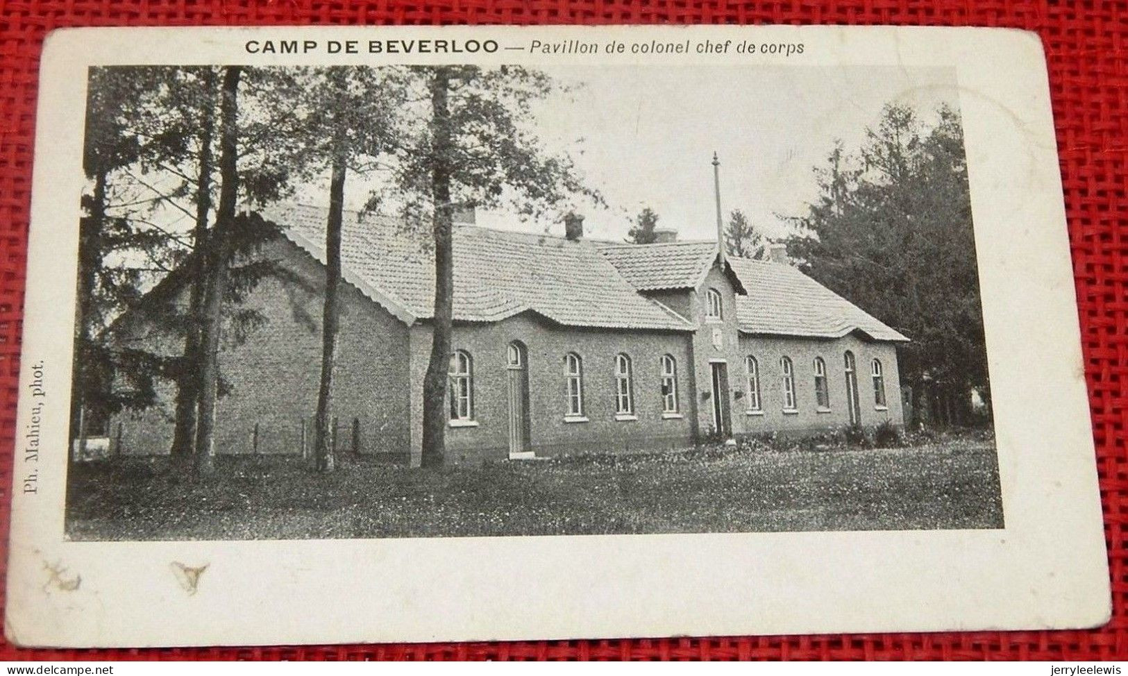 MILITARIA - Lot De 3 Cartes : LEOPOLDSBURG - Camp De Beverlo : Pavillon Du Colonel , Canon D'alarme, Caserne Soldats - Leopoldsburg (Camp De Beverloo)
