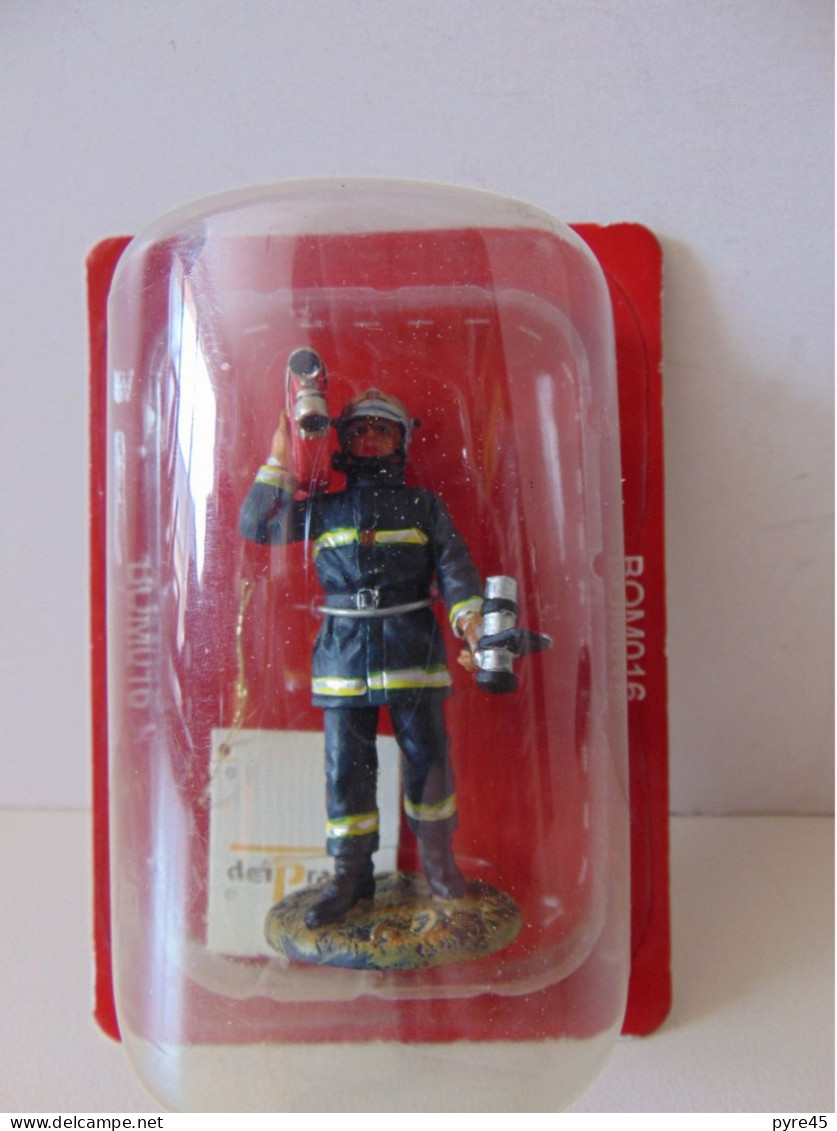 Figurine " Del Prado " Pompier En Tenue De Feu, Dans Son Emballage - Other & Unclassified