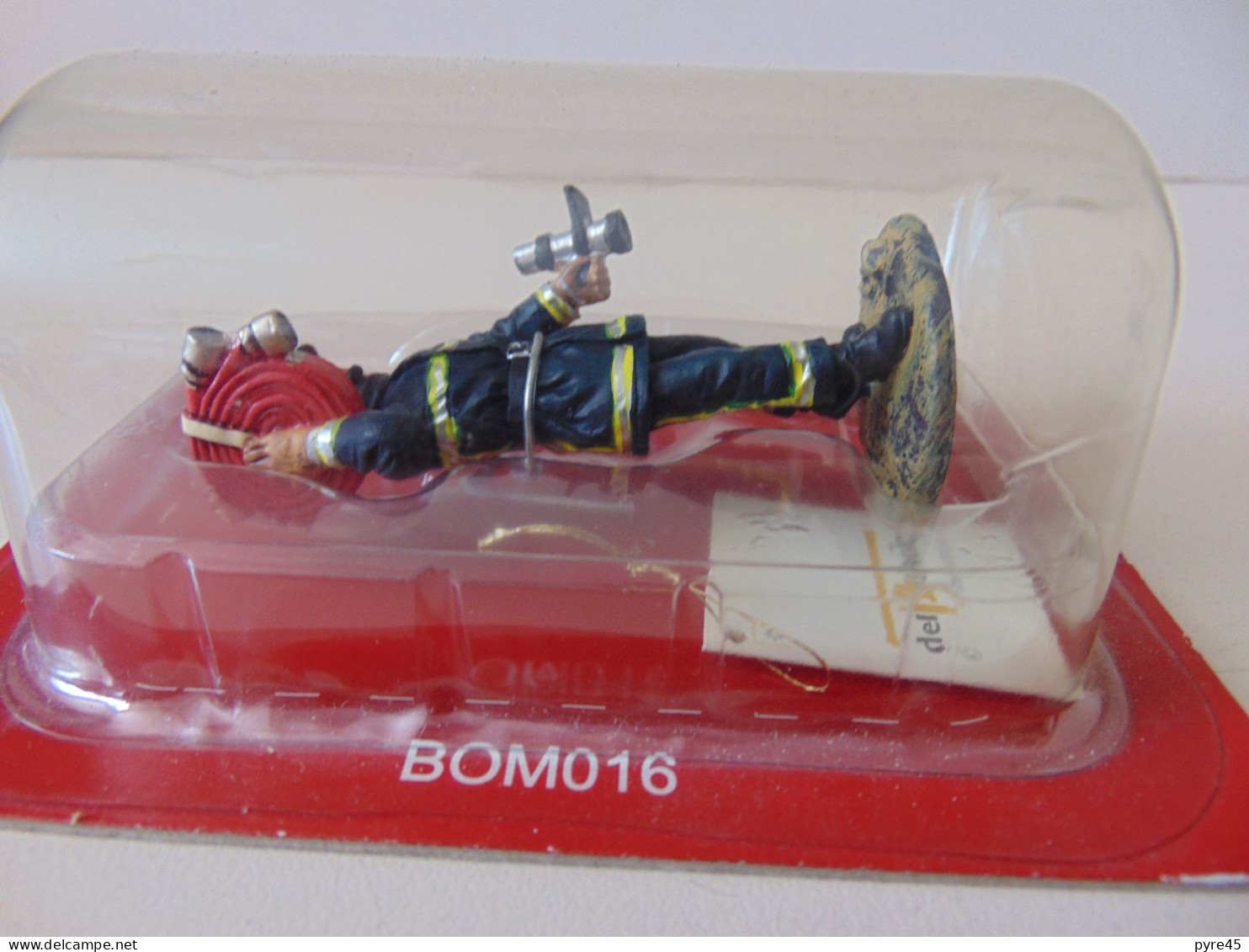 Figurine " Del Prado " Pompier En Tenue De Feu, Dans Son Emballage - Autres & Non Classés