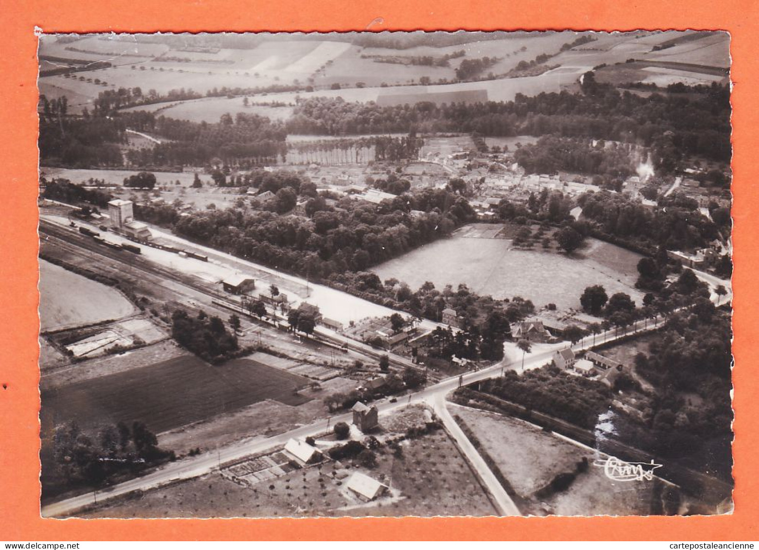 27827  /⭐ ◉  Peu Commun POIX 80-Somme Vue Aérienne Prise Sur La GARE 1950s Photo-Bromure CIM COMBIER 57-26 A  - Poix-de-Picardie