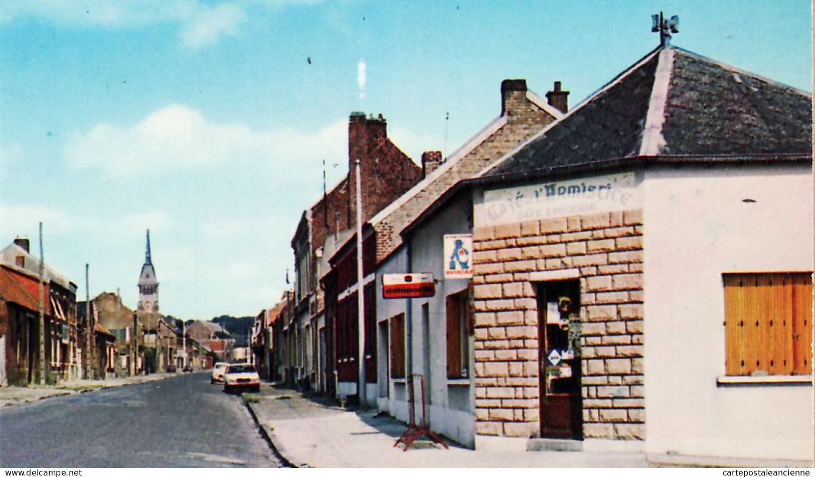 27844  /⭐ ◉  VILLERS-BRETONNEUX 80-Somme BUTAGAZ Café De L' Armistice Angle  Rue HERVILLE 1980s  - COMBIER  - Villers Bretonneux