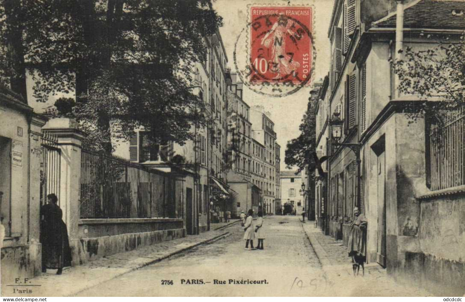 PARIS Rue Pixéricourt Animée RV - Arrondissement: 20