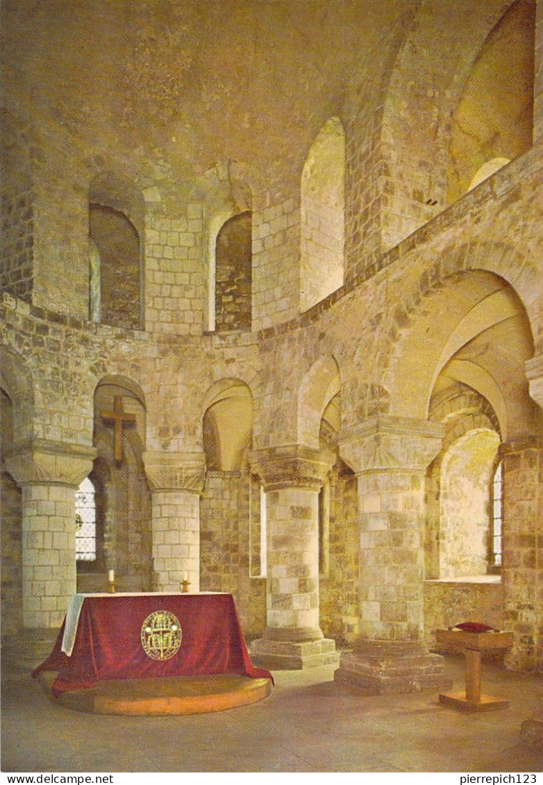 Londres - La Tour De Londres - La Chapelle Saint Jean - Intérieur - Tower Of London