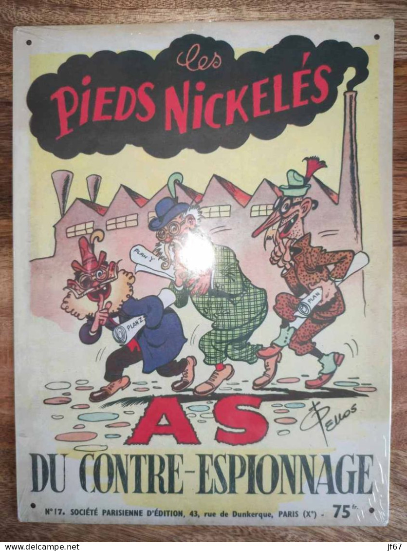 Plaque Métal Les Pieds Nickelés As Du Contre-espionnage - Plaques En Tôle (après 1960)