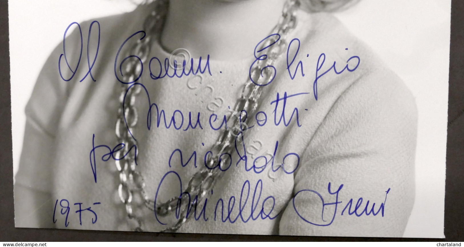 Autografo Della Cantante Lirica Soprano Mirella Freni - 1975 - Other & Unclassified