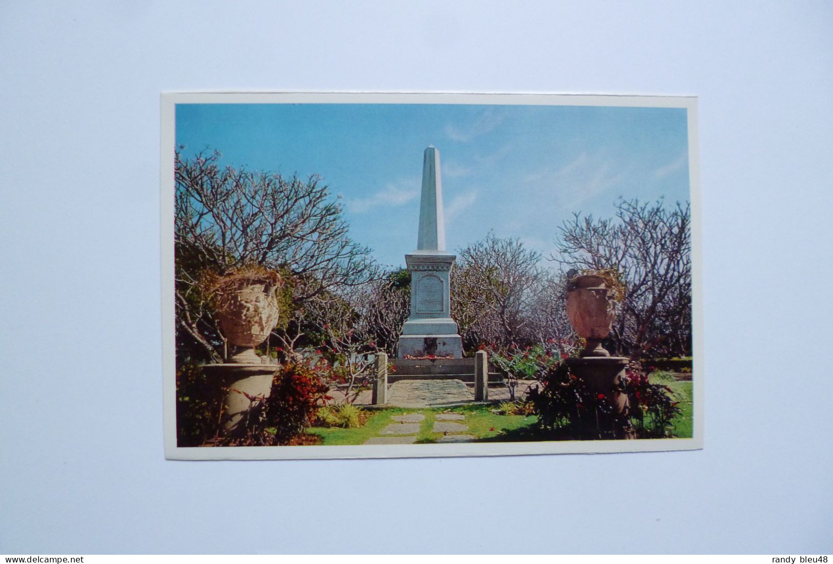 AYUDHYA  -  Queen Sunandakumariratn's Memorial   -   Middle   Thailand   -  THAILANDE - Thaïlande