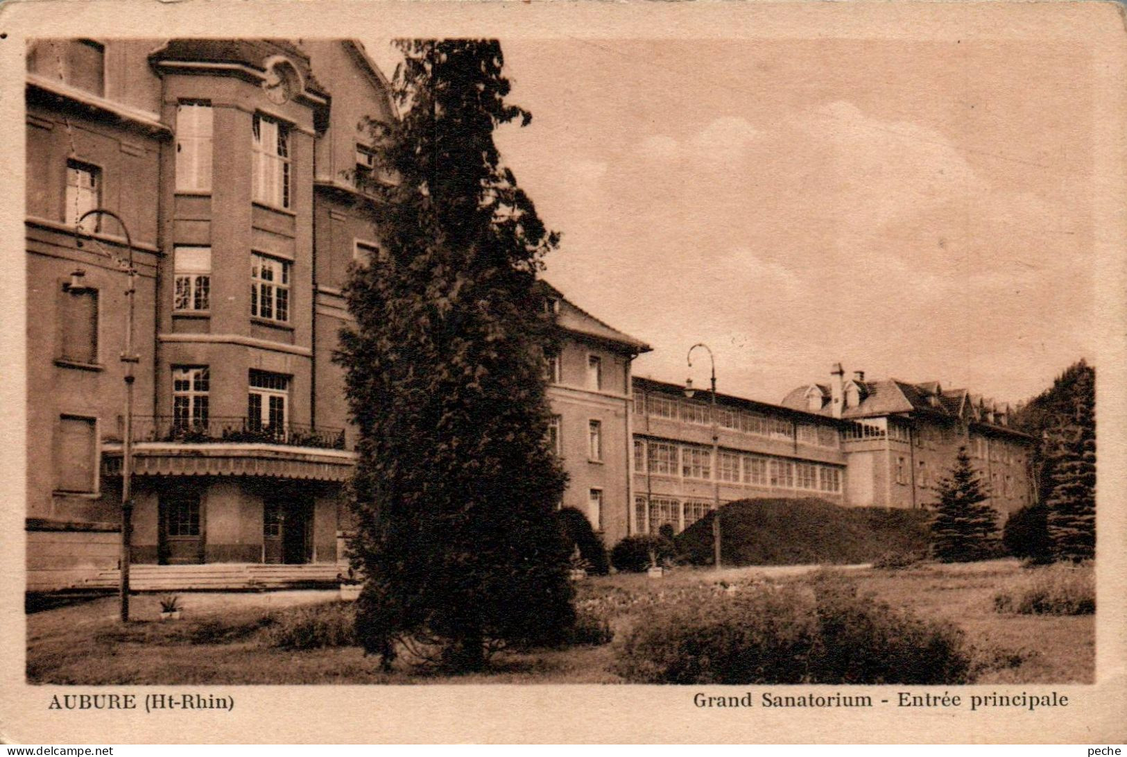 N°1780 W -cpa Aubure -grand Sanatorium- Entrée Principale- - Andere & Zonder Classificatie