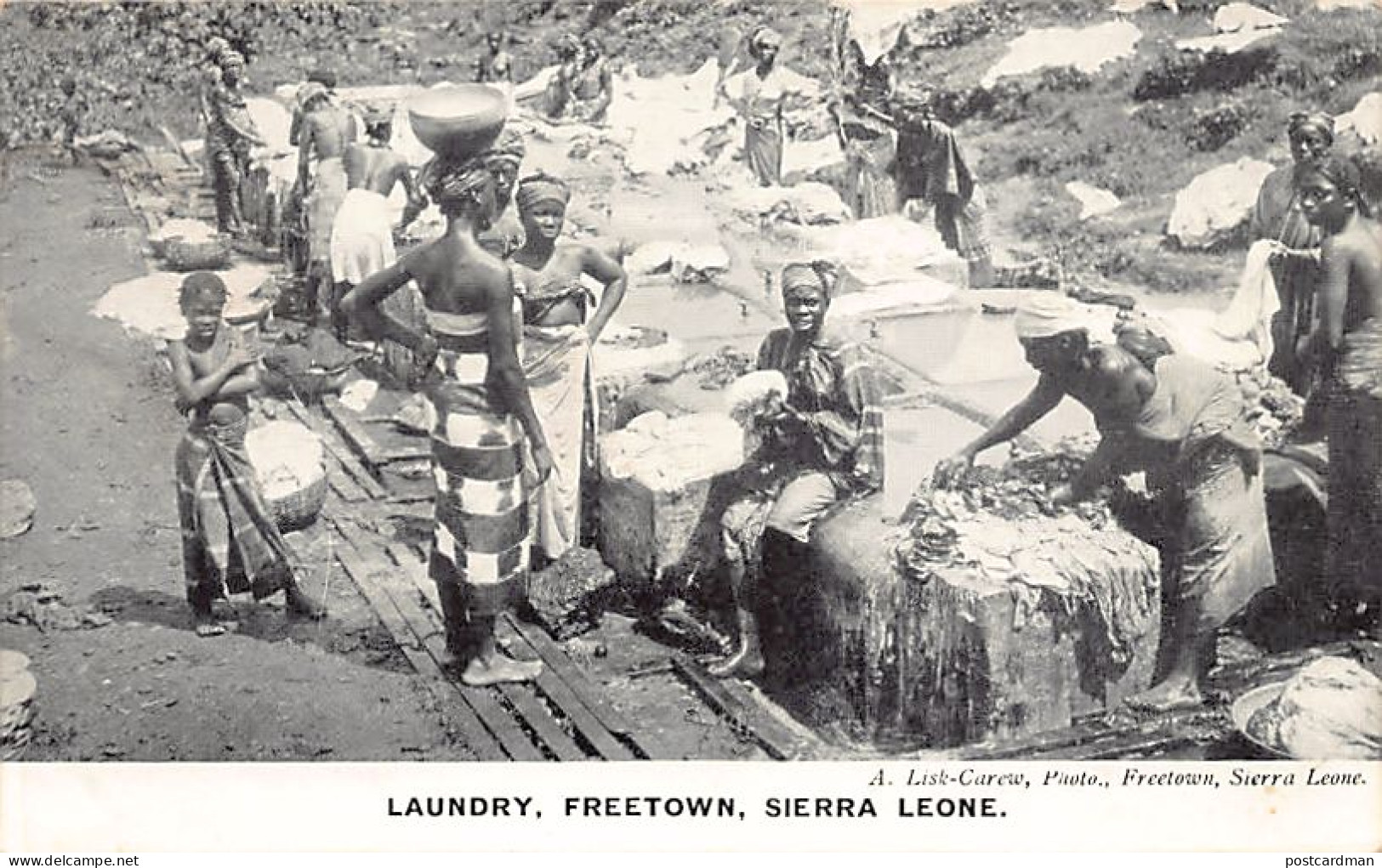 Sierra Leone - FREETOWN - Women At Laundry - Publ. A. Lisk-Carew - Sierra Leone