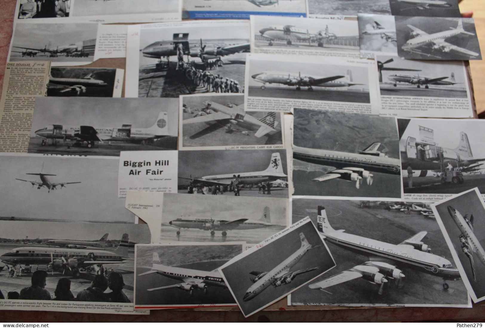 Lot De 160g D'anciennes Coupures De Presse Et Photo De L'aéronef Américain Douglas DC-7 - Aviazione