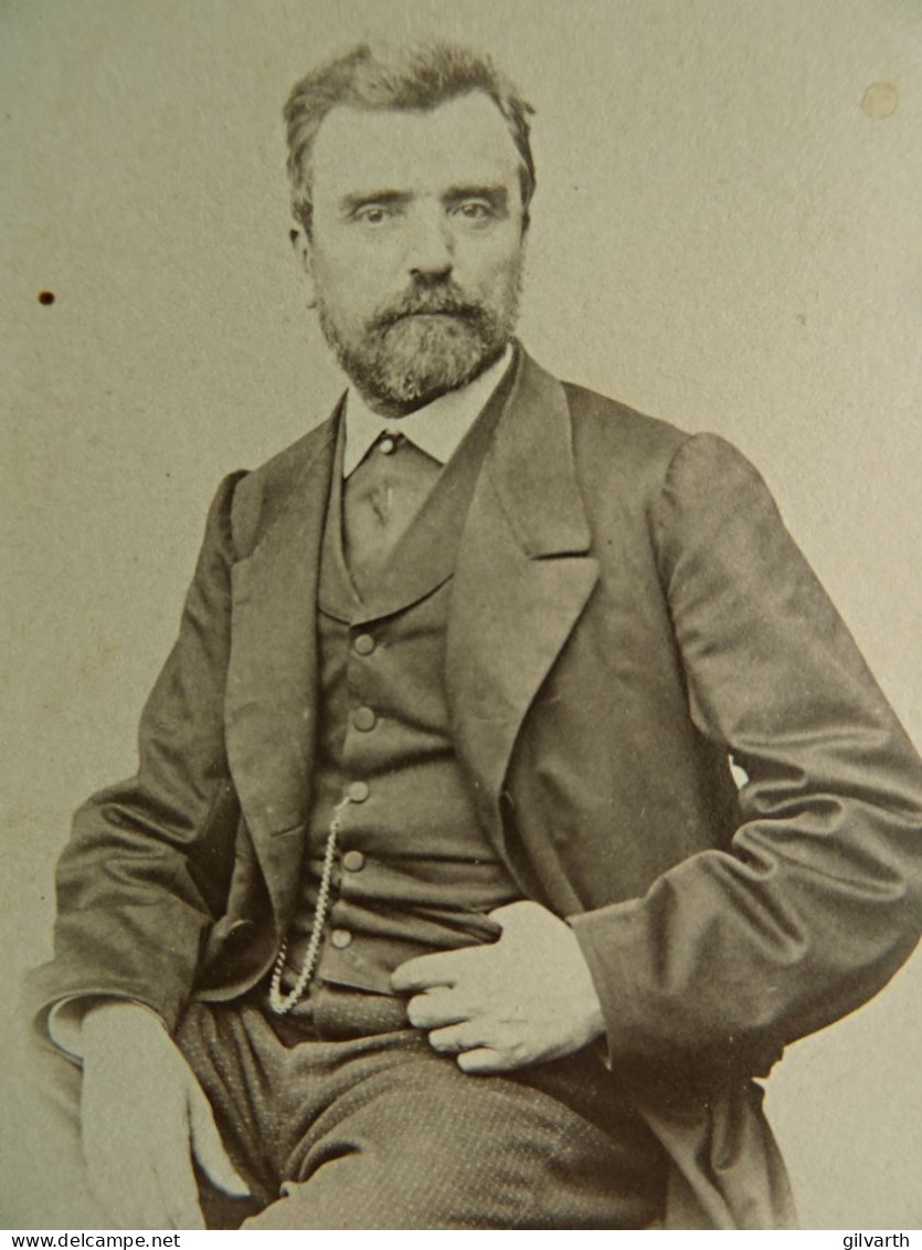 Photo Cdv N. Robe à Paris - Homme, Pose Décontractée, Second Empire, Circa 1865 L436 - Alte (vor 1900)