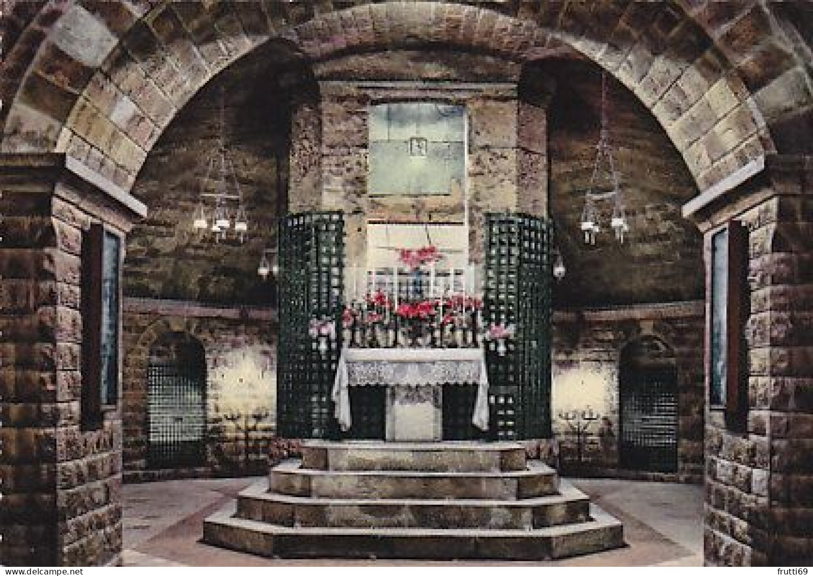 AK 216832 ITALY - Assisi - Basilica Di S. Francesco - Tomba Del Santo - Otros & Sin Clasificación