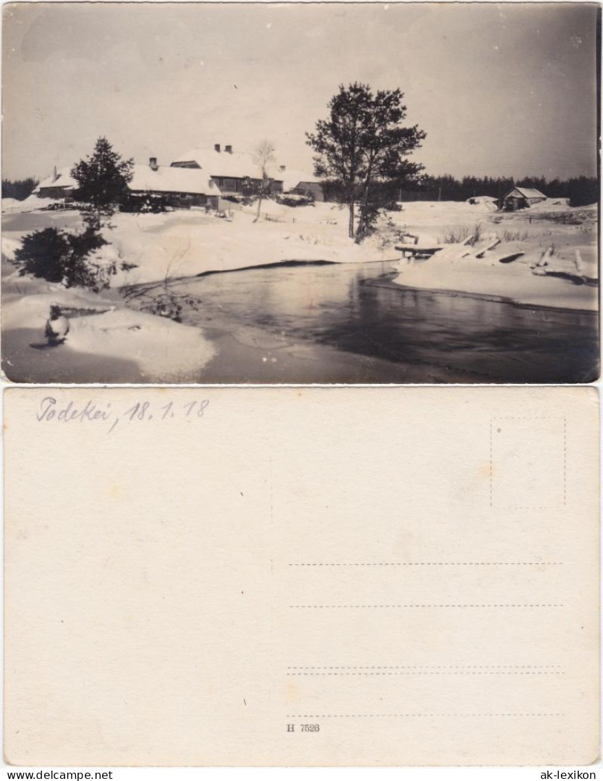 Ansichtskarte  Winterlicher Hof Vor Teich 1918 - A Identifier