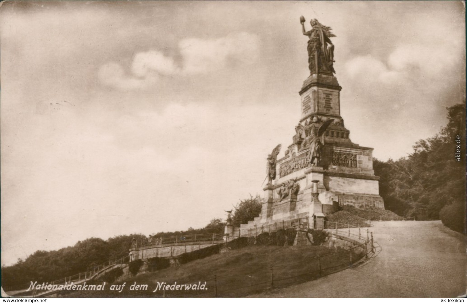 Ansichtskarte Rüdesheim (Rhein) National-Denkmal / Niederwalddenkmal 1927 - Ruedesheim A. Rh.