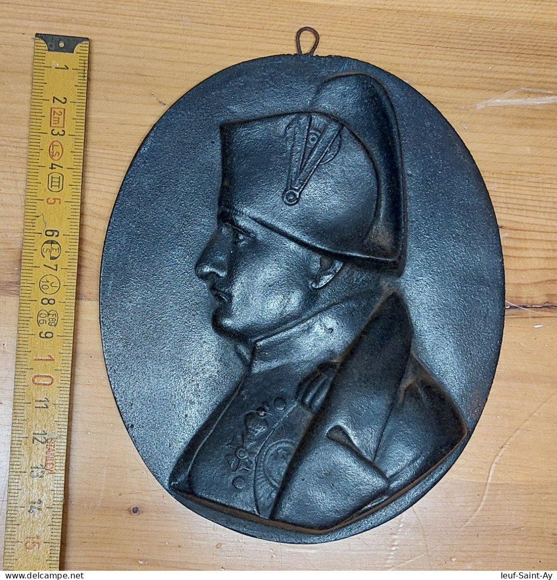 Médaillon De Napoléon 1er - Obj. 'Souvenir De'