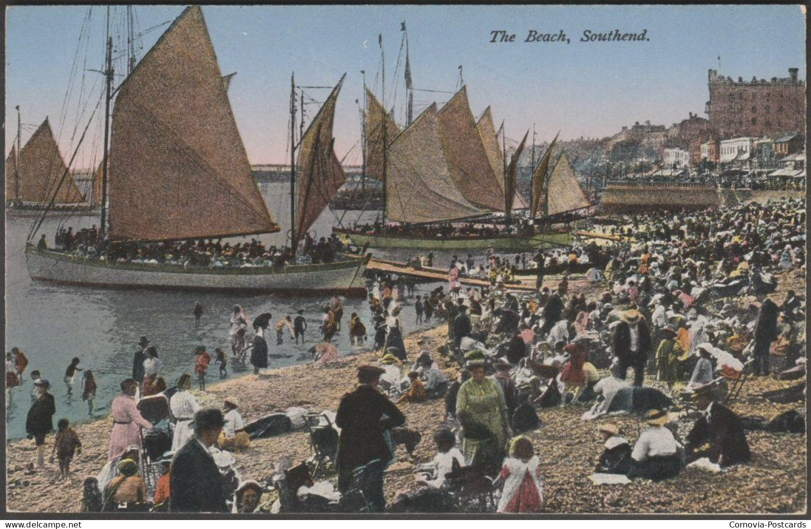The Beach, Southend, Essex, C.1905-10 - Postcard - Southend, Westcliff & Leigh