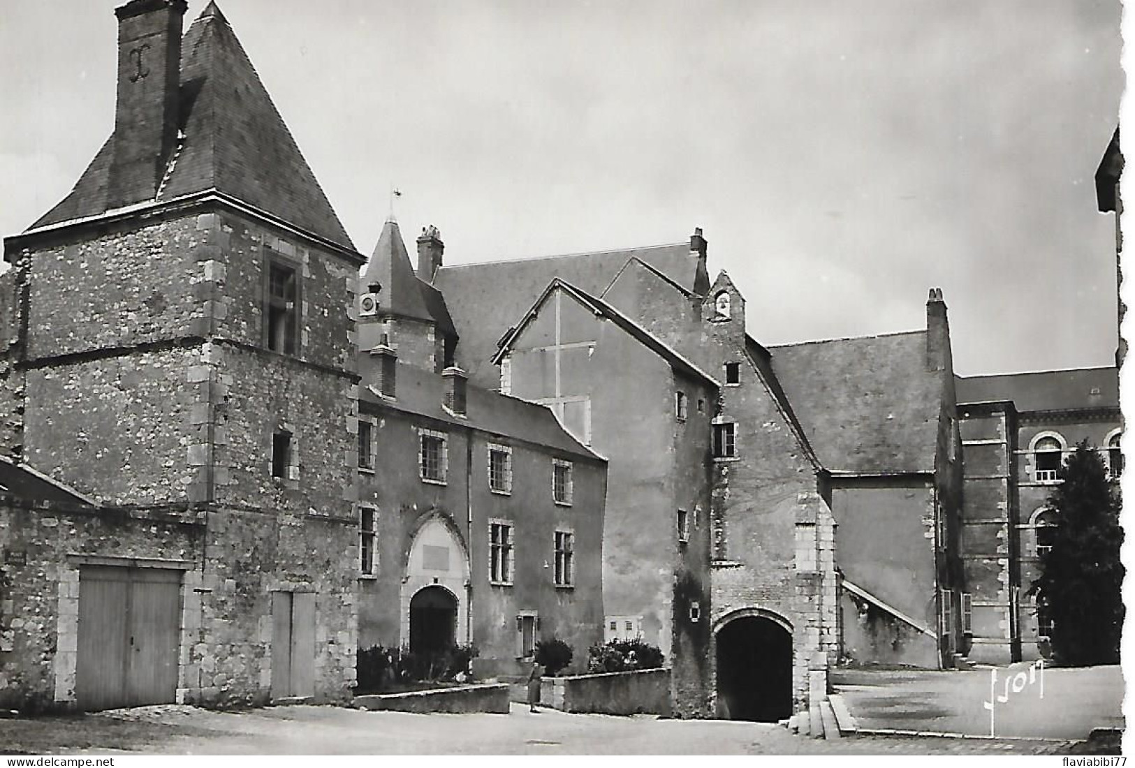 BEAUGENCY  - ( 45 ) -   Chateau Dunois    ( C. P. M. - Gd -Ft ) - Beaugency