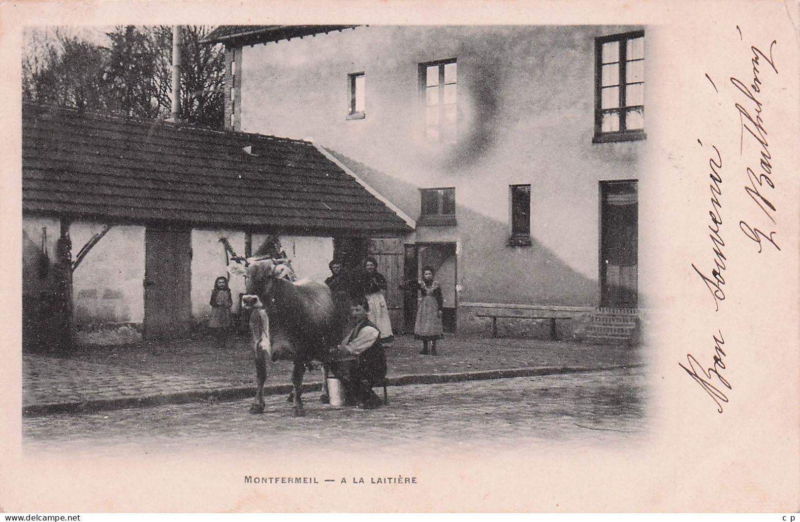 Montfermeil - A La Laitiere - Vache  -   CPA °J - Montfermeil