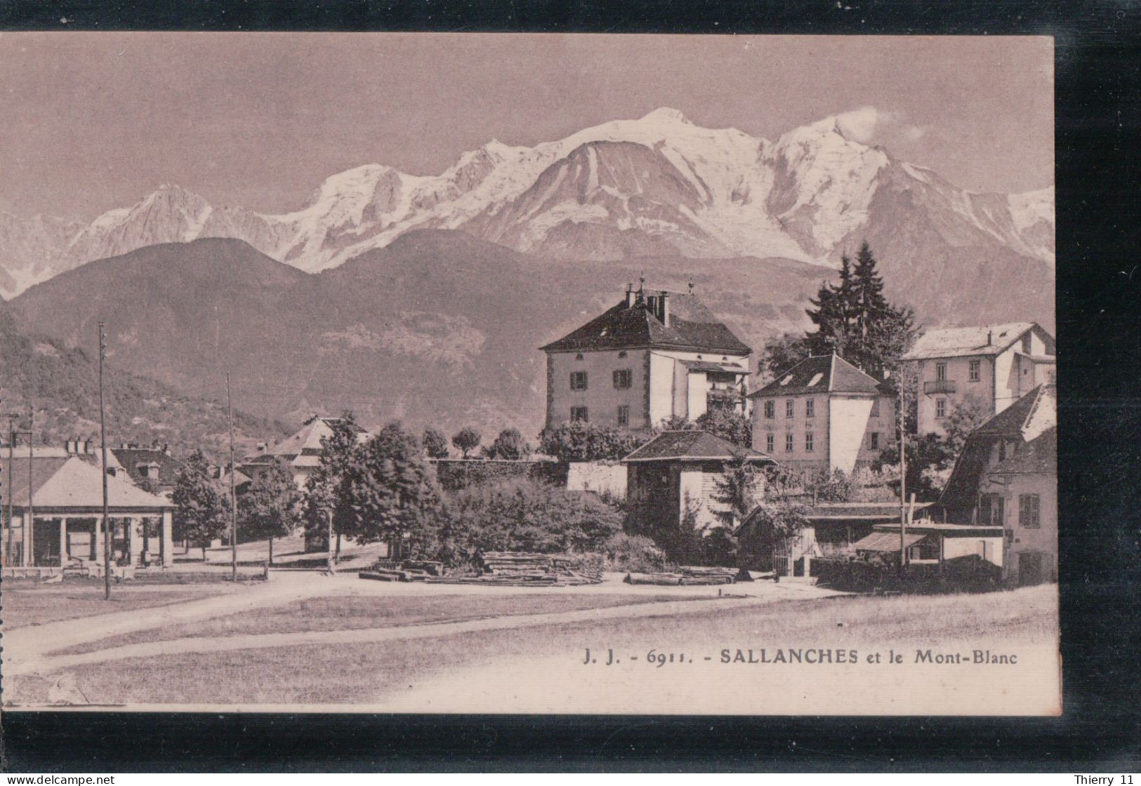 Cpa 74 Sallanches Et Le Mont Blanc - Sallanches