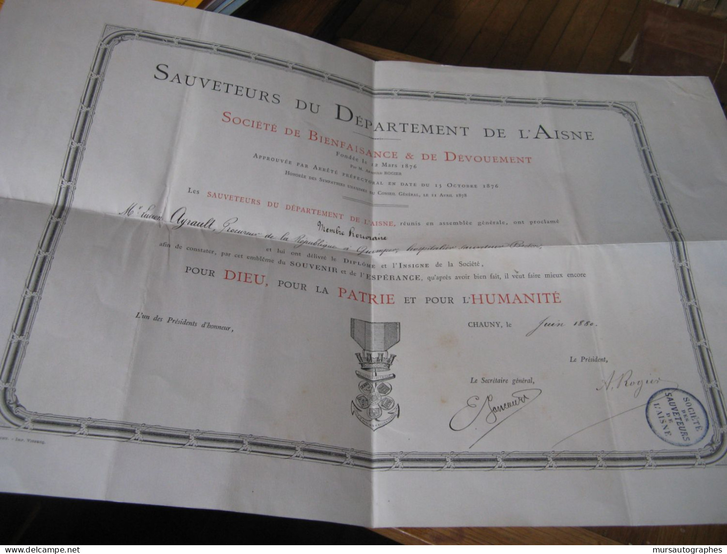 RARE BEAU DIPLOME "SAUVETEURS DU DEPARTEMENT DE L'AISNE" 1880 Signé BRETAGNE - Diplomas Y Calificaciones Escolares