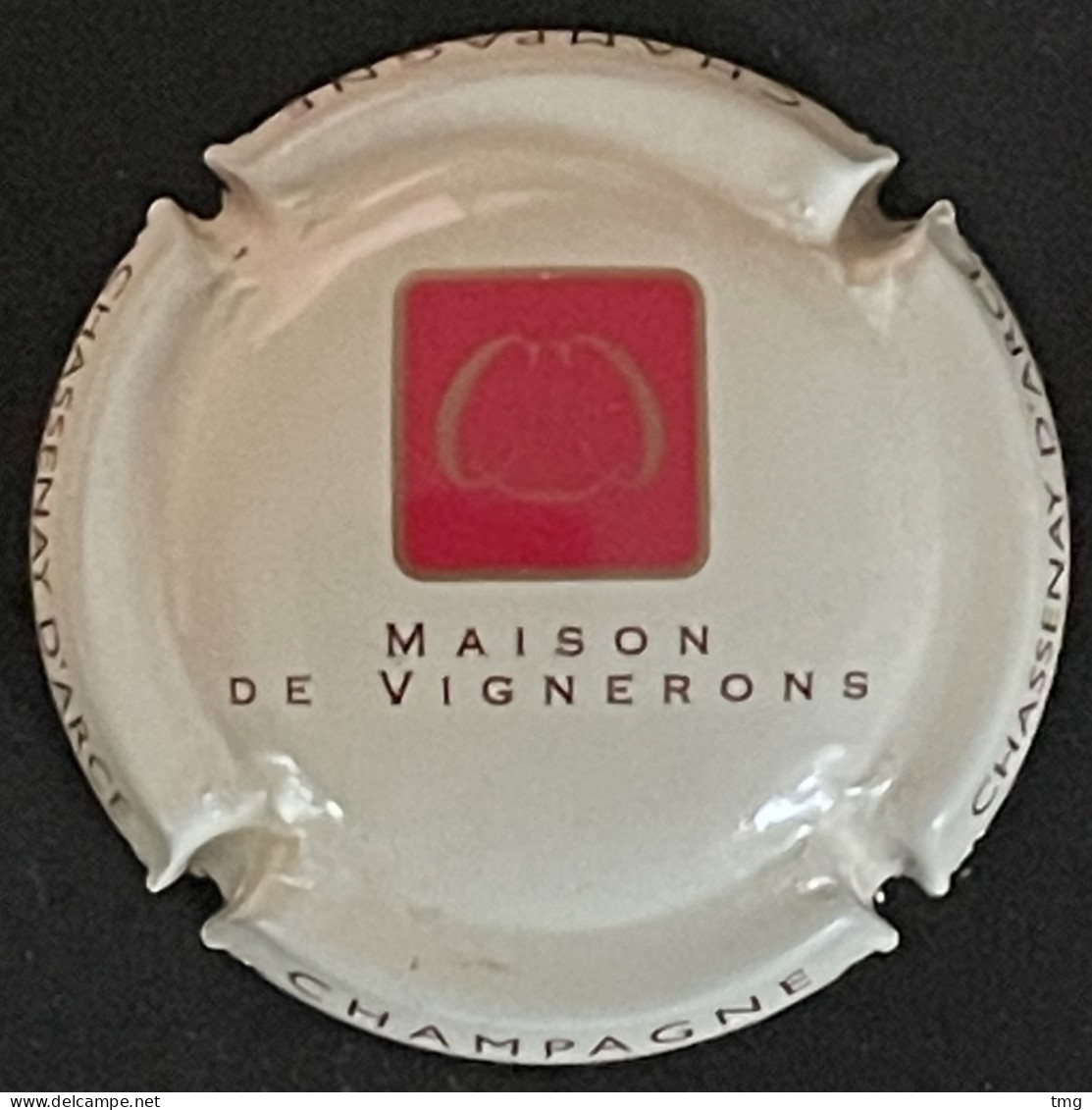 289a - 24a - Chassenay D'Arce, Fond Crème, Maison De Vignerons (côte 1,5 €) Capsule De Champagne - Autres & Non Classés