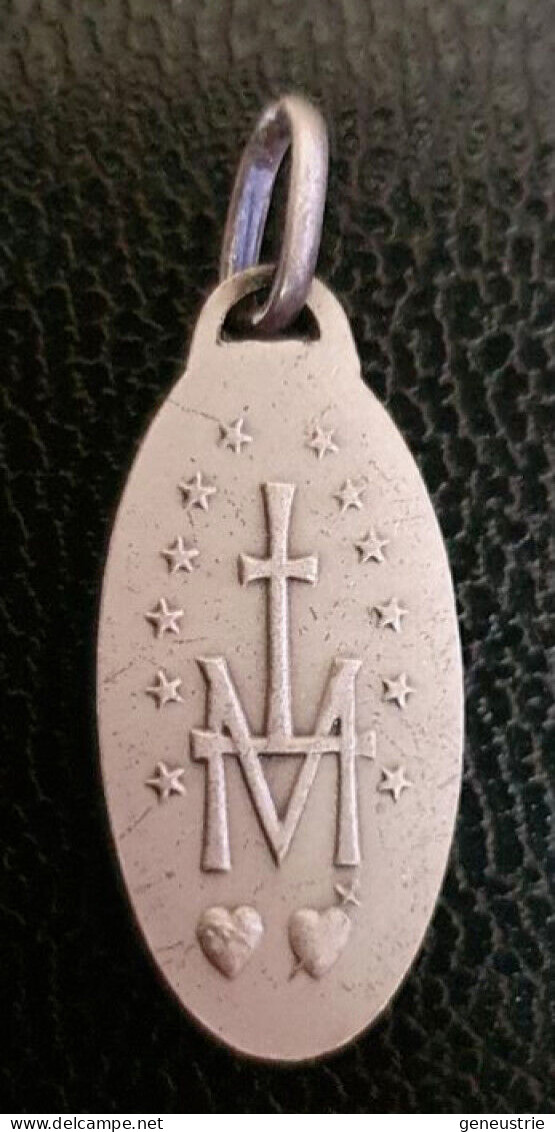 Pendentif Médaille Religieuse Milieu XXe "Notre-Dame De La Médaille Miraculeuse" Grav. Fernand Py - Religion & Esotérisme