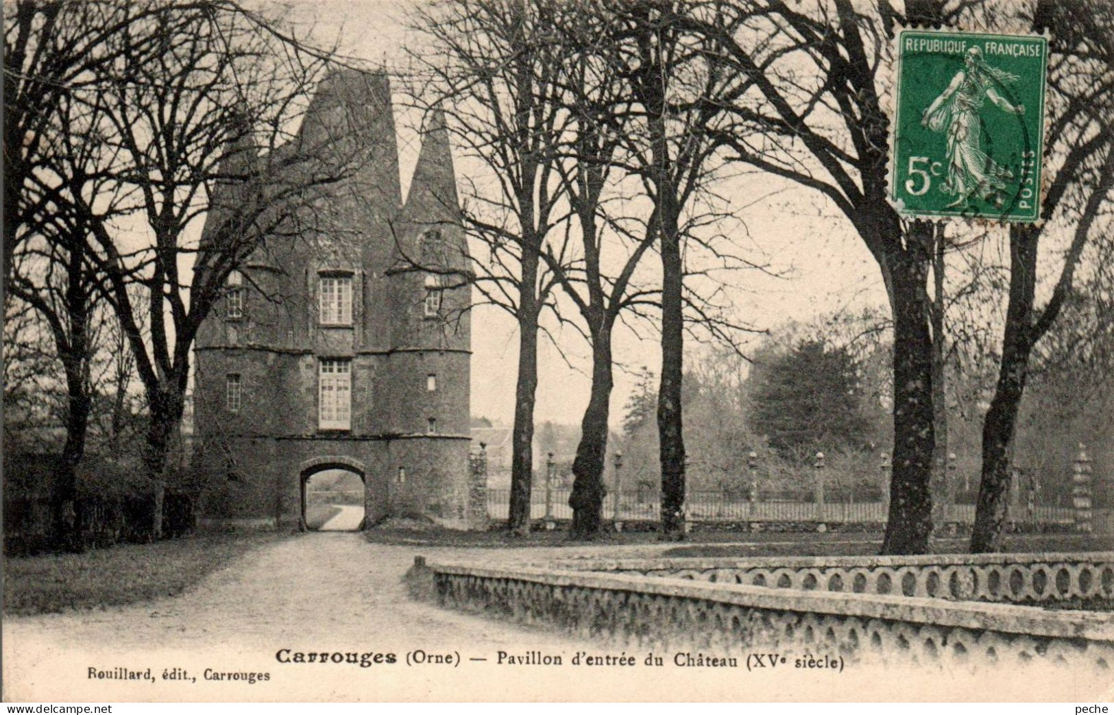 N°1814 W -cpa Carrouges -pavillon D'entrée Du Château- - Carrouges