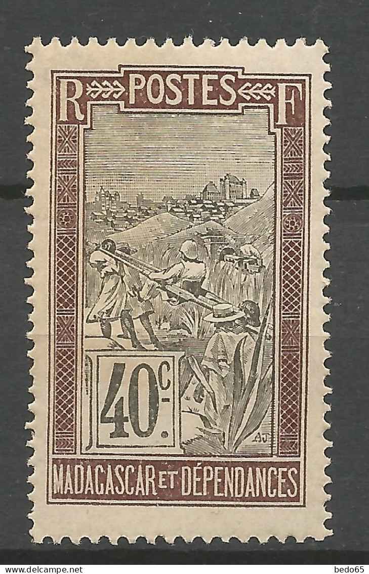 MADAGASCAR  N° 104 NEUF**  SANS CHARNIERE NI TRACE / Hingeless  / MNH - Nuevos