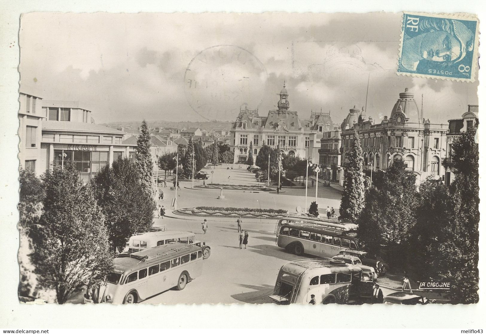 Vichy - Lot N° 3 De 10 CPSM (Toutes Scannées) - 5 - 99 Postkaarten