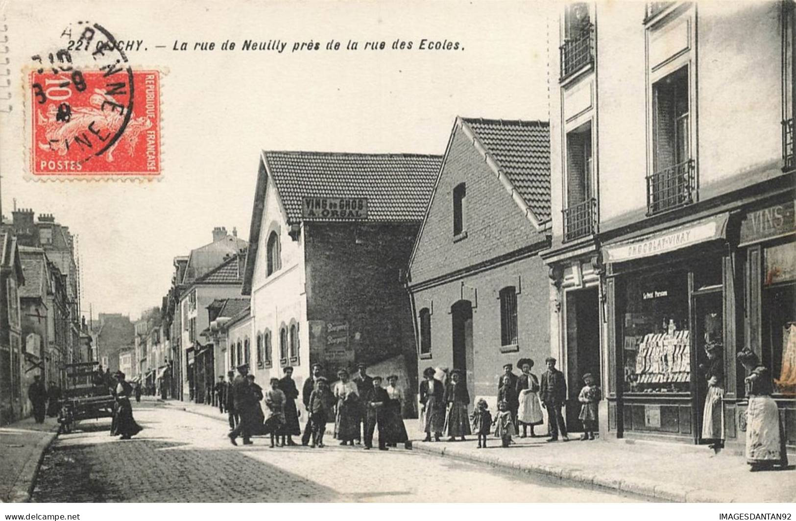 92 CLICHY AE#DC974 LA RUE DE NEUILLY PRES DE LA RUE DES ECOLES MAGASINS VINS POPULATION LOCALE - Clichy