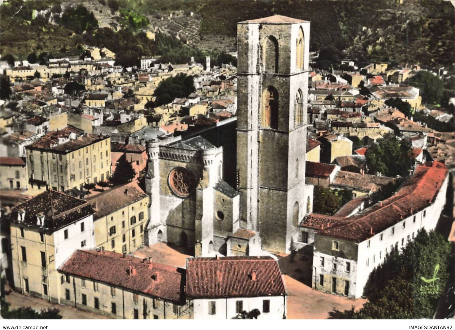 34 LODEVE AD#MK457 LA CATHEDRALE VUE AERIENNE - Lodeve