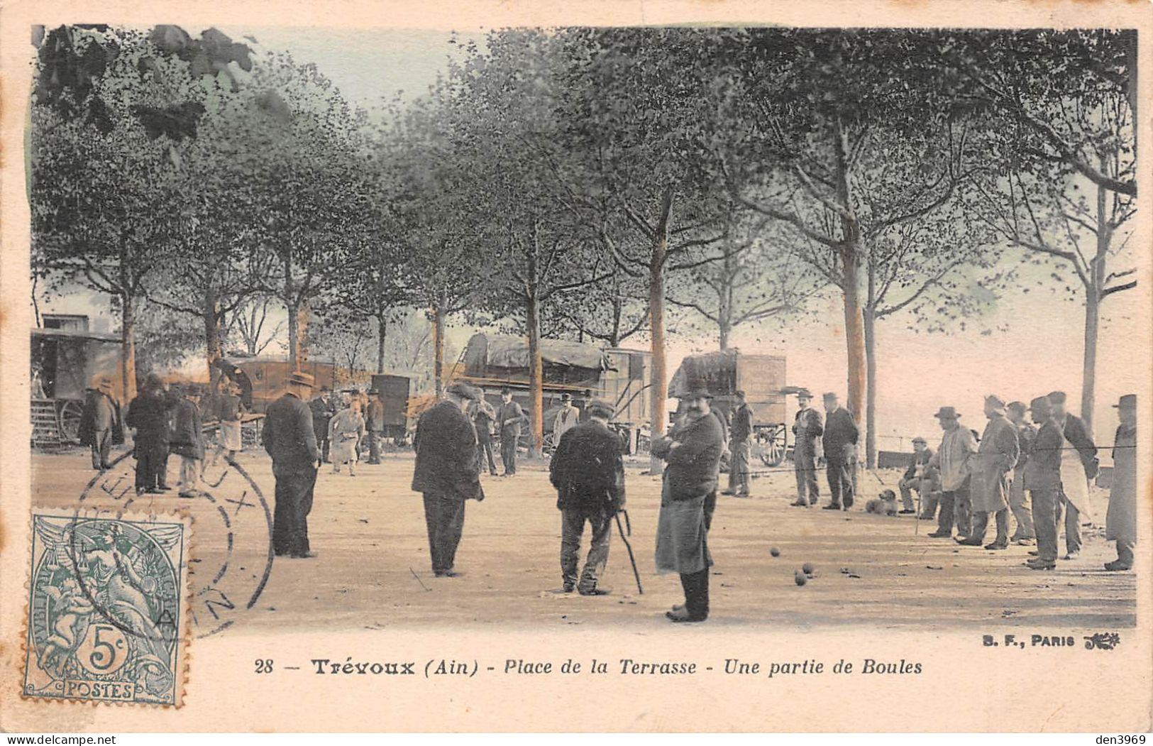 TREVOUX (Ain) - Place De La Terrasse - Une Partie De Boules - Pétanque - Tirage Couleurs (RARE) - Voyagé 190? (2 Scans) - Trévoux