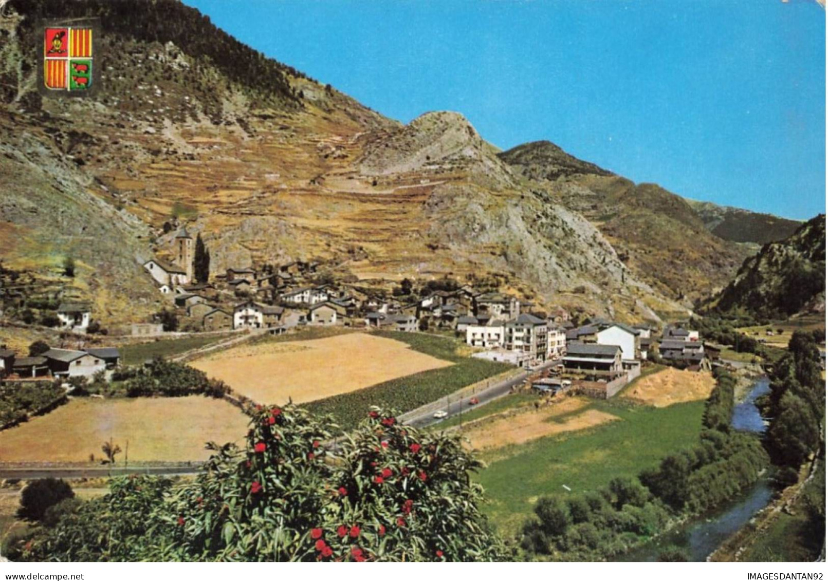 ANDORRE AM#DC191 VALLS D ANDORRA VUE GENERALE DU VILLAGE ET DES ENVIRONS MONTAGNEUX - Andorre