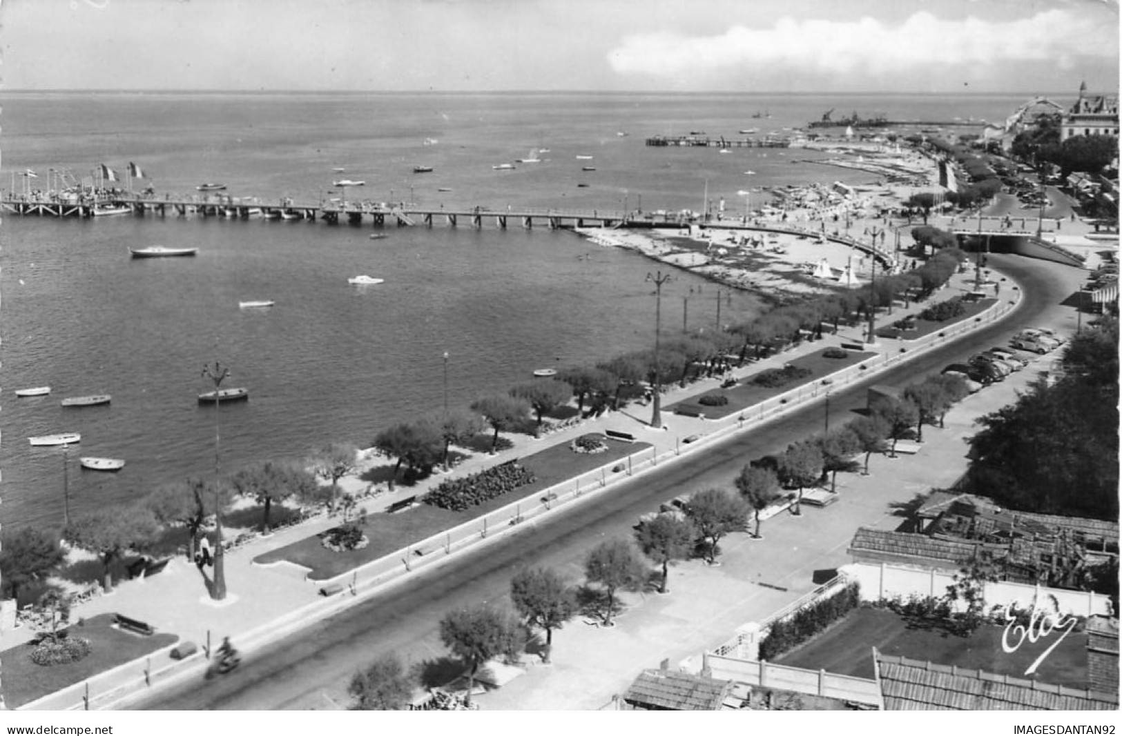 33 ARCACHON  AL#AL00964 LA PLAGE ET LES 3 JETEES - Arcachon