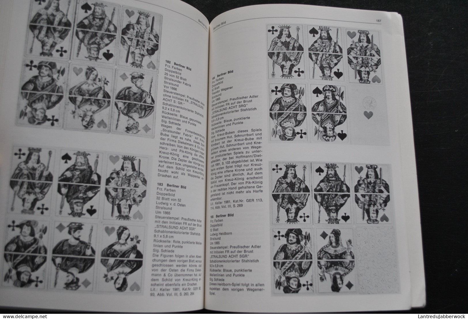 BUBE DAME KÖNIG Alte Spielkarten Museum Für Deutsche Volkskunde 1982 Catalogue VALET REINE ROI Cartes à Jouer Anciennes - Barajas De Naipe