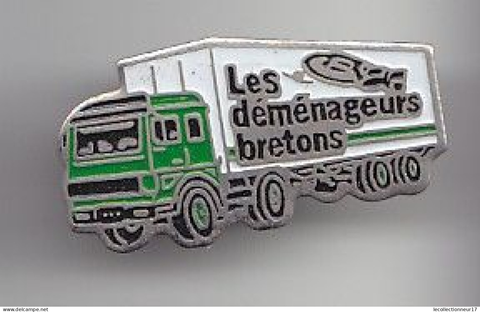 Pin's Les Déménageurs Bretons Camion Réf 4640 - Transports
