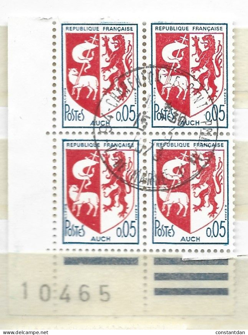 FRANCE N°1468 5C BLANC ET ROUGE BLASON D"AUCH  BLOC DE 4 OBL - Used Stamps