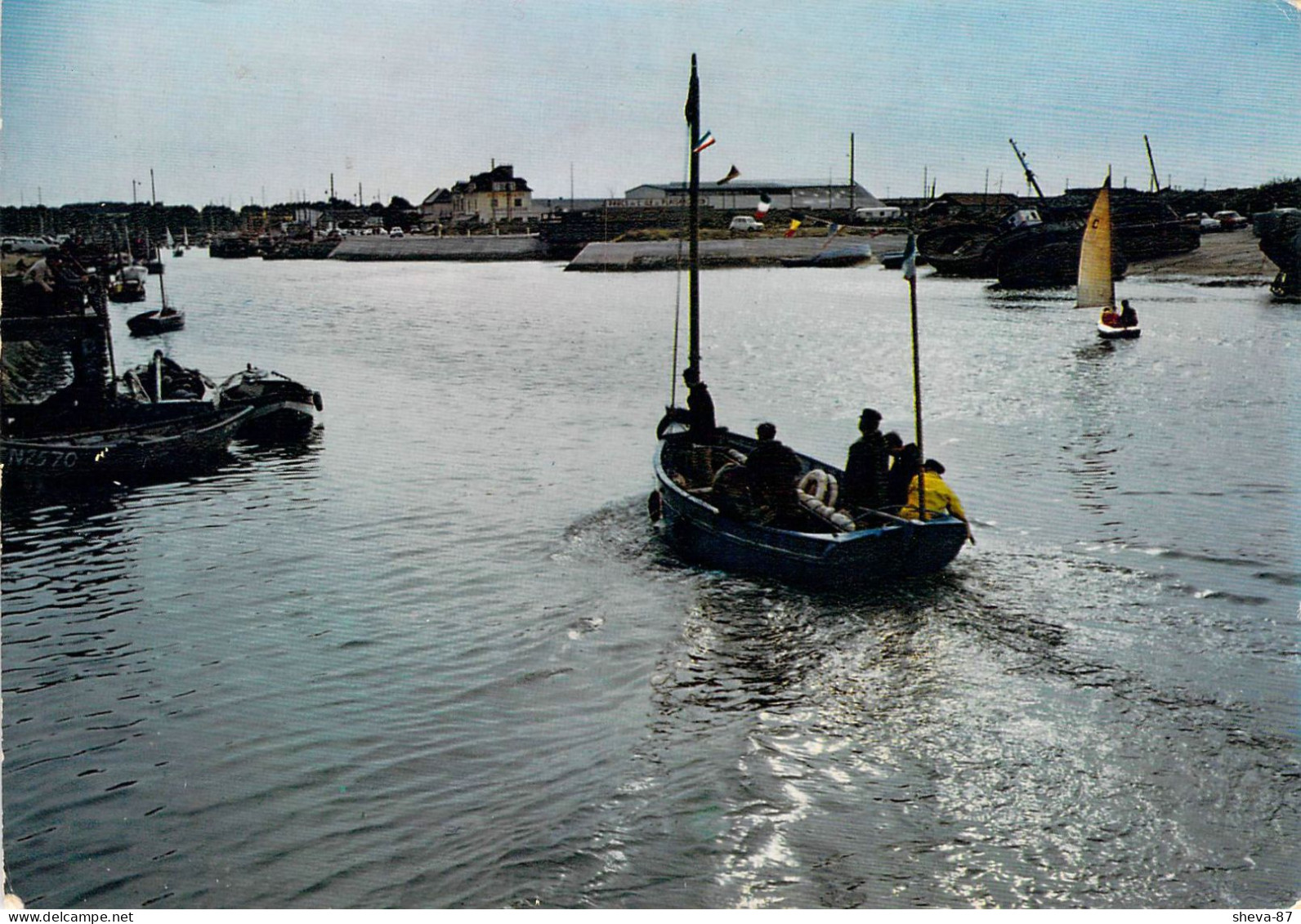 14 - Courseulles Sur Mer - Contre Jour Sur Le Port - Courseulles-sur-Mer