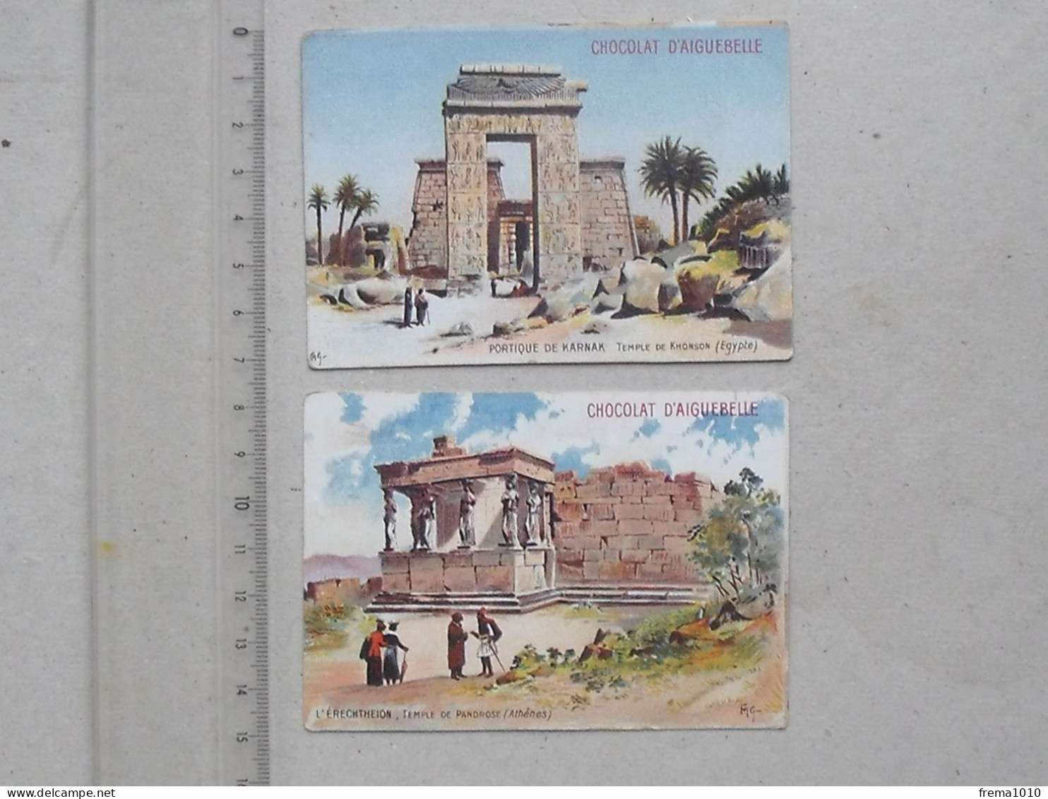 CHROMO Didactique Chocolat AIGUEBELLE: EGYPTE ATHENES Lot 2 Différents Même Série - Temple De KHONSOU, De PANDROSE - Aiguebelle