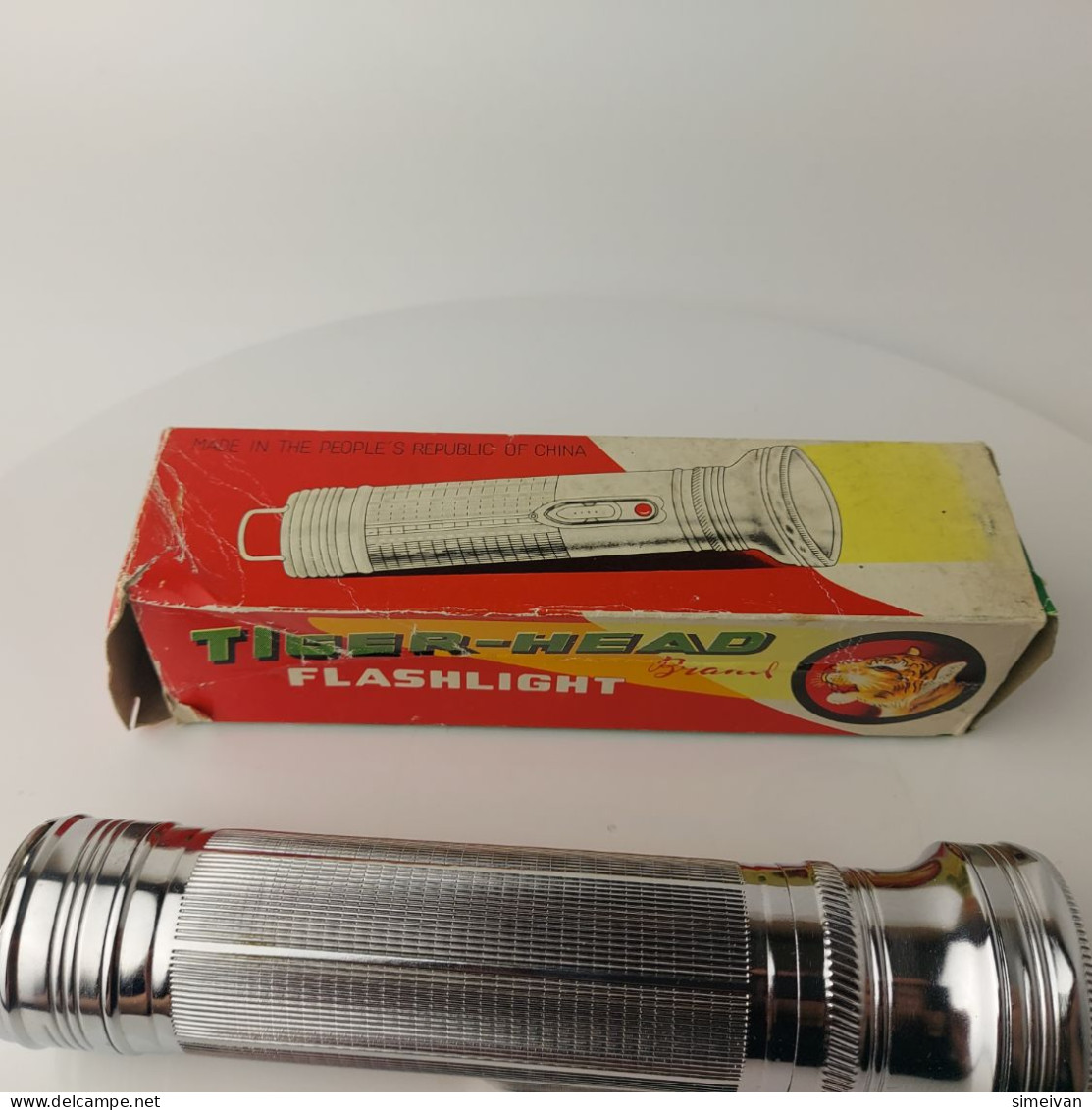 Vintage Chinese Flashlight Tiger Head Brand Tin Metal Hand Lamp #5552 - Altri Apparecchi
